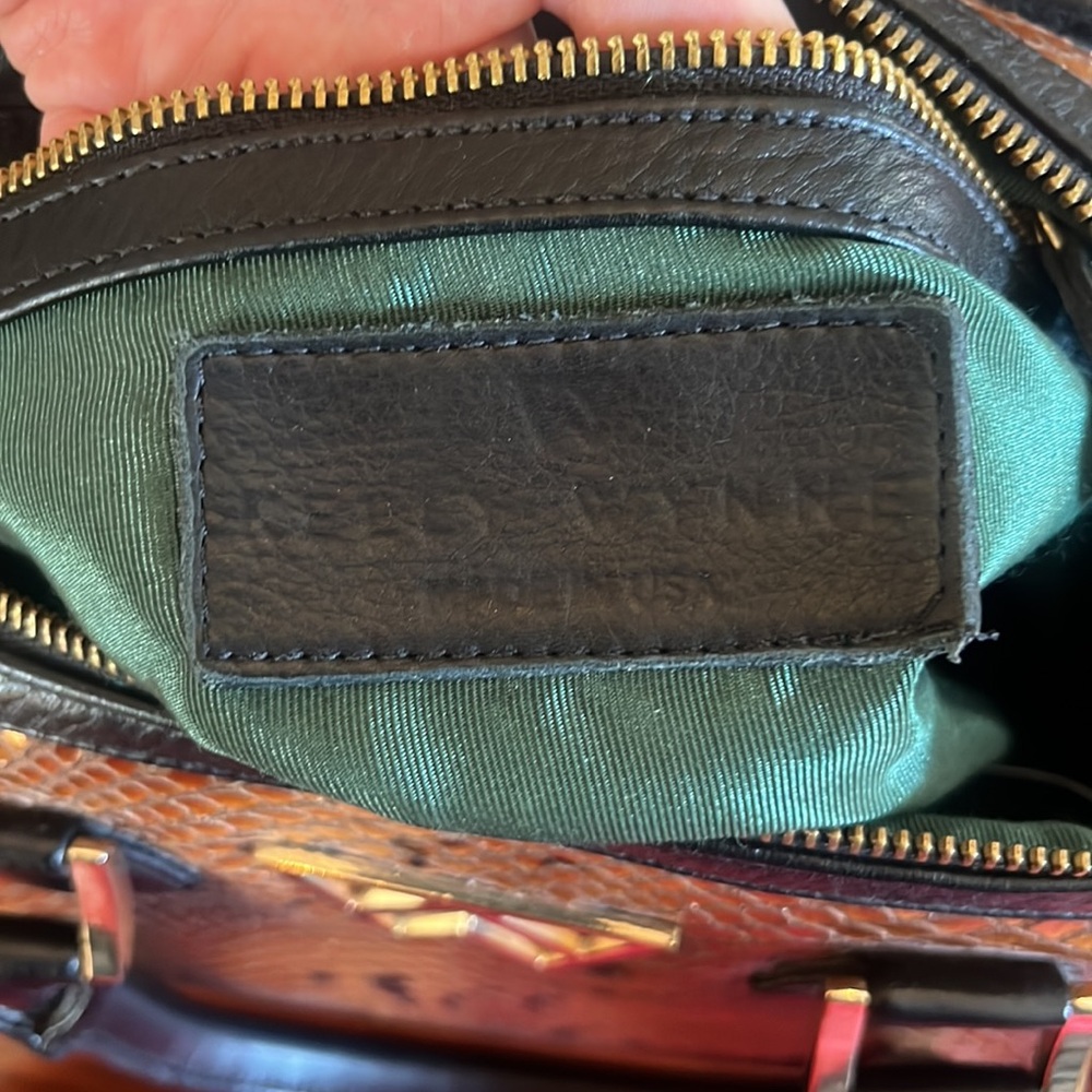 Kelly Wynne Authentic Snakeskin Purse - Picture 10 of 14